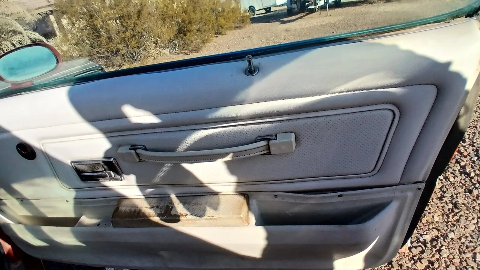 Passenger door panel